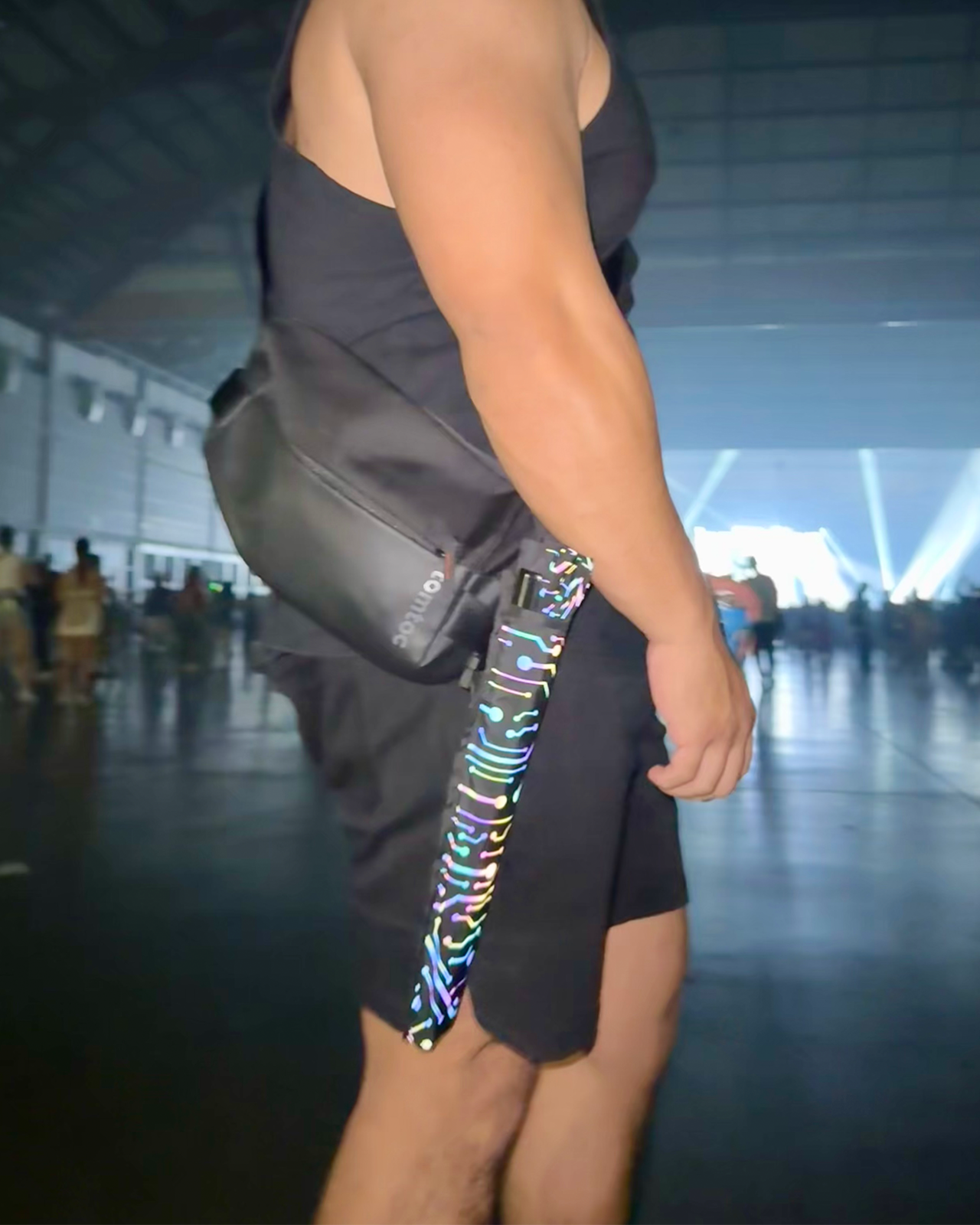 Fan holster attached to bag strap for hands-free convenience